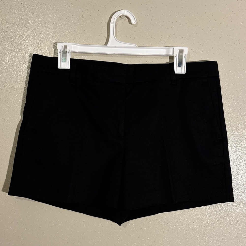 Ann Taylor Tailored Shorts Size 10 - NWOT